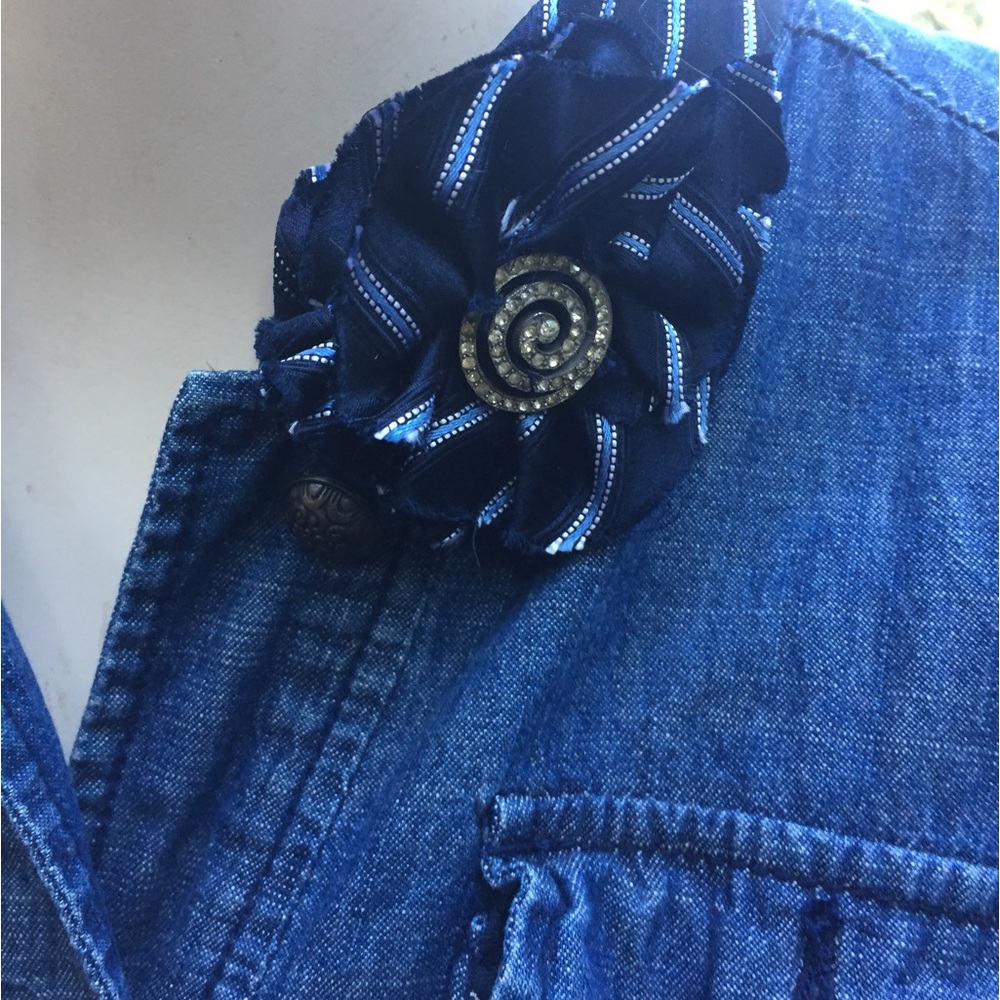 Kreativekristen upcycled blue  vintage embellished military jean jacket